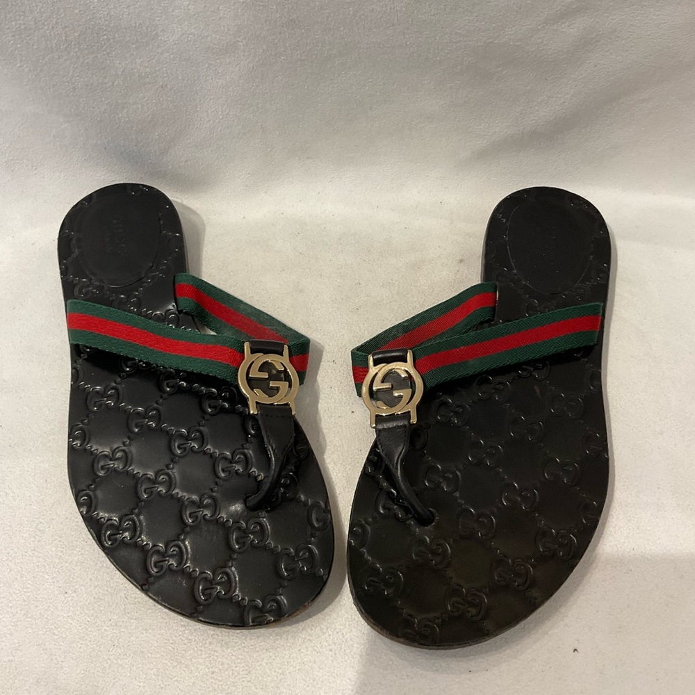 Gucci Flip Flops - Picture 5 of 5